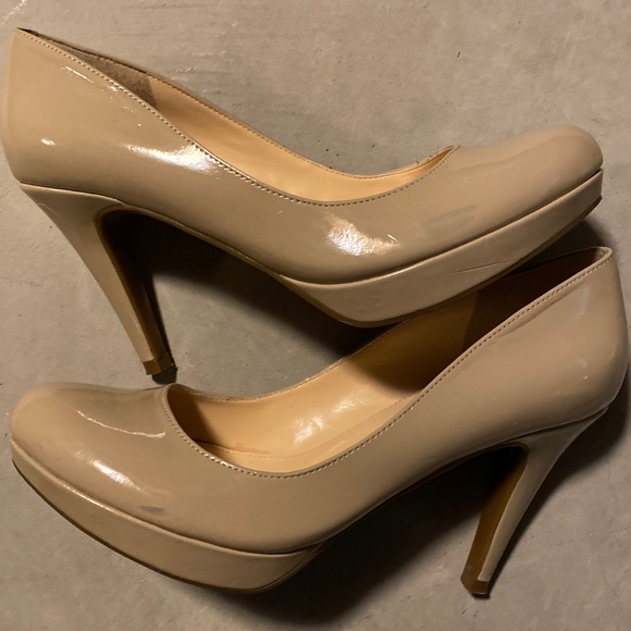 Marc Fisher platform pump - Picture 4 of 4